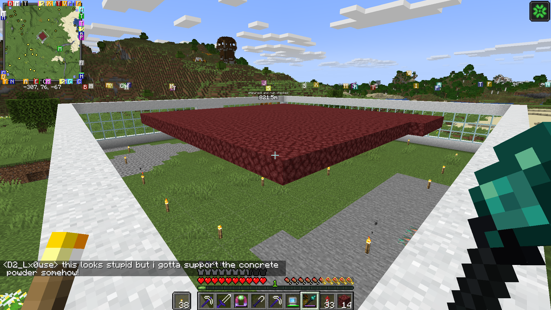 A layer of netherrack sorrounded by string in the middle of the skyscraper construction